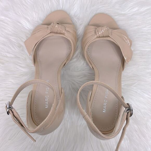 Marc Fisher | patent leather open toe heels 5.5 cream ,ankle strap, fron… - Picture 10 of 10